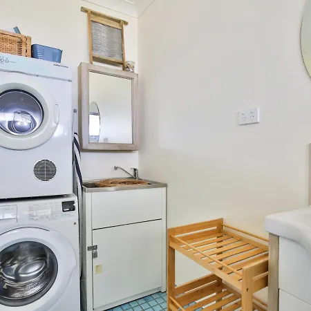 Roskell Retreat Pet Friendly 5 Mins Walk To Beach Callala Beach Exterior photo